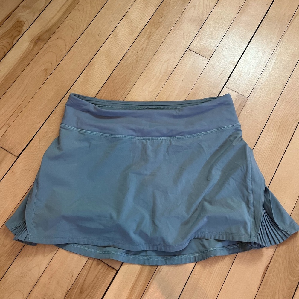 Lululemon Play Off The Pleats Skirt Size 4
